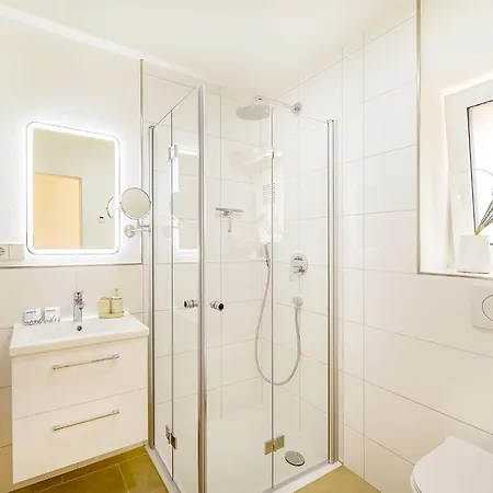 Appartement Hinterhof-juwel Mit Kueche Und Smart-tv *