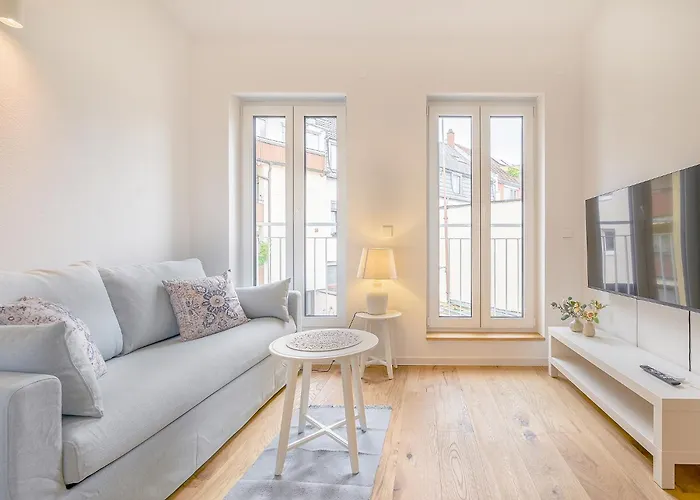 Hinterhof-juwel Mit Kueche Und Smart-tv Karlsruhe