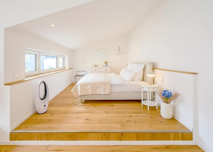 Hinterhof-juwel Mit Kueche Und Smart-tv Apartmán